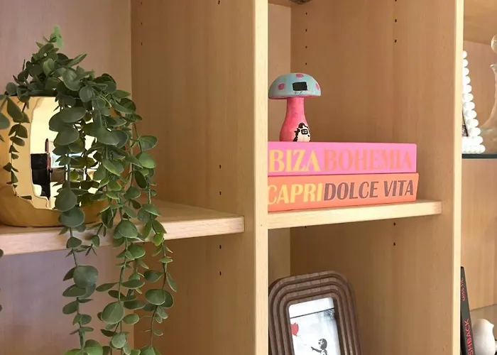 Wiosna- Quiet 1 Bedroom Апартаменты Канны