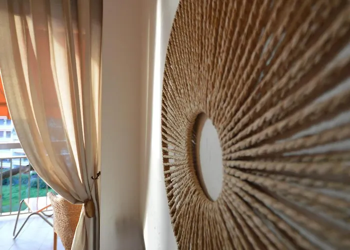 Wiosna- Quiet 1 Bedroom Апартаменты Канны